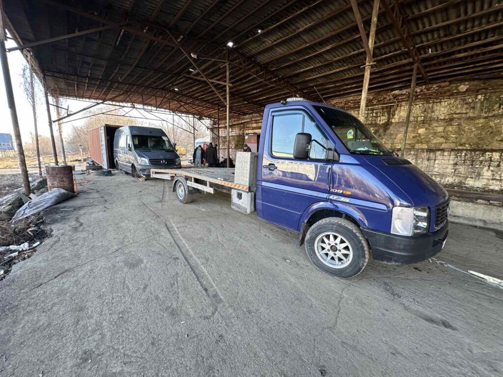 
evacuator,
evacuator auto,
evacuator Chișinău,
evacuator Moldova,
evacuator ieftin,
evacuator 24/24,
serviciu evacuator,
tractări auto,
tractari auto Chișinău,
tractări Moldova,
asistență rutieră,
ajutor rutier,
evacuator non-stop,
evacuator rapid,
evacuator de urgență,
evacuator camioane,
evacuator motociclete,
transport auto,
remorcare auto,
servicii evacuare auto,
evacuator preț,
evacuator pentru accidente,
tractări auto non-stop,
platformă auto transport,
transport utilaje,
evacuator autostrăzi,
evacuator internațional,
evacuator automobile avariate,
evacuator automobile defecte,
evacuator pe timp de noapte,
transport auto avariat,
ridicare auto avariat,
transport mașini în Republica Moldova,
tractări auto urgente,
tractări auto internaționale,
asistență tehnică auto,
tractări auto rapide,
tractări auto non-stop Moldova,
evacuator accesibil,
tractări auto camioane,
platformă tractări auto,
ajutor rutier 24/7,
transport auto pe platformă,
servicii tractări auto,
tractări auto pe distanțe lungi,
evacuator în apropiere,
evacuator auto convenabil,
transport mașini defecte,
servicii evacuare 24/7,
tractări rapide și sigure,
