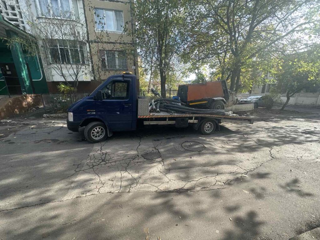 
evacuator,
evacuator auto,
evacuator Chișinău,
evacuator Moldova,
evacuator ieftin,
evacuator 24/24,
serviciu evacuator,
tractări auto,
tractari auto Chișinău,
tractări Moldova,
asistență rutieră,
ajutor rutier,
evacuator non-stop,
evacuator rapid,
evacuator de urgență,
evacuator camioane,
evacuator motociclete,
transport auto,
remorcare auto,
servicii evacuare auto,
evacuator preț,
evacuator pentru accidente,
tractări auto non-stop,
platformă auto transport,
transport utilaje,
evacuator autostrăzi,
evacuator internațional,
evacuator automobile avariate,
evacuator automobile defecte,
evacuator pe timp de noapte,
transport auto avariat,
ridicare auto avariat,
transport mașini în Republica Moldova,
tractări auto urgente,
tractări auto internaționale,
asistență tehnică auto,
tractări auto rapide,
tractări auto non-stop Moldova,
evacuator accesibil,
tractări auto camioane,
platformă tractări auto,
ajutor rutier 24/7,
transport auto pe platformă,
servicii tractări auto,
tractări auto pe distanțe lungi,
evacuator în apropiere,
evacuator auto convenabil,
transport mașini defecte,
servicii evacuare 24/7,
tractări rapide și sigure,
